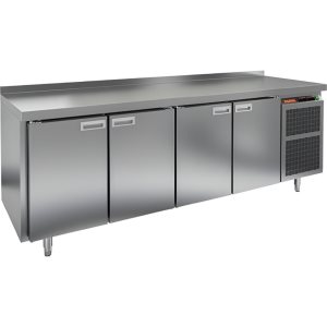 Стол холодильно-морозильный Hicold GN 11/TN-11/BT